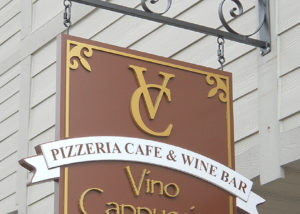 Vino Cappuccino hanging sign