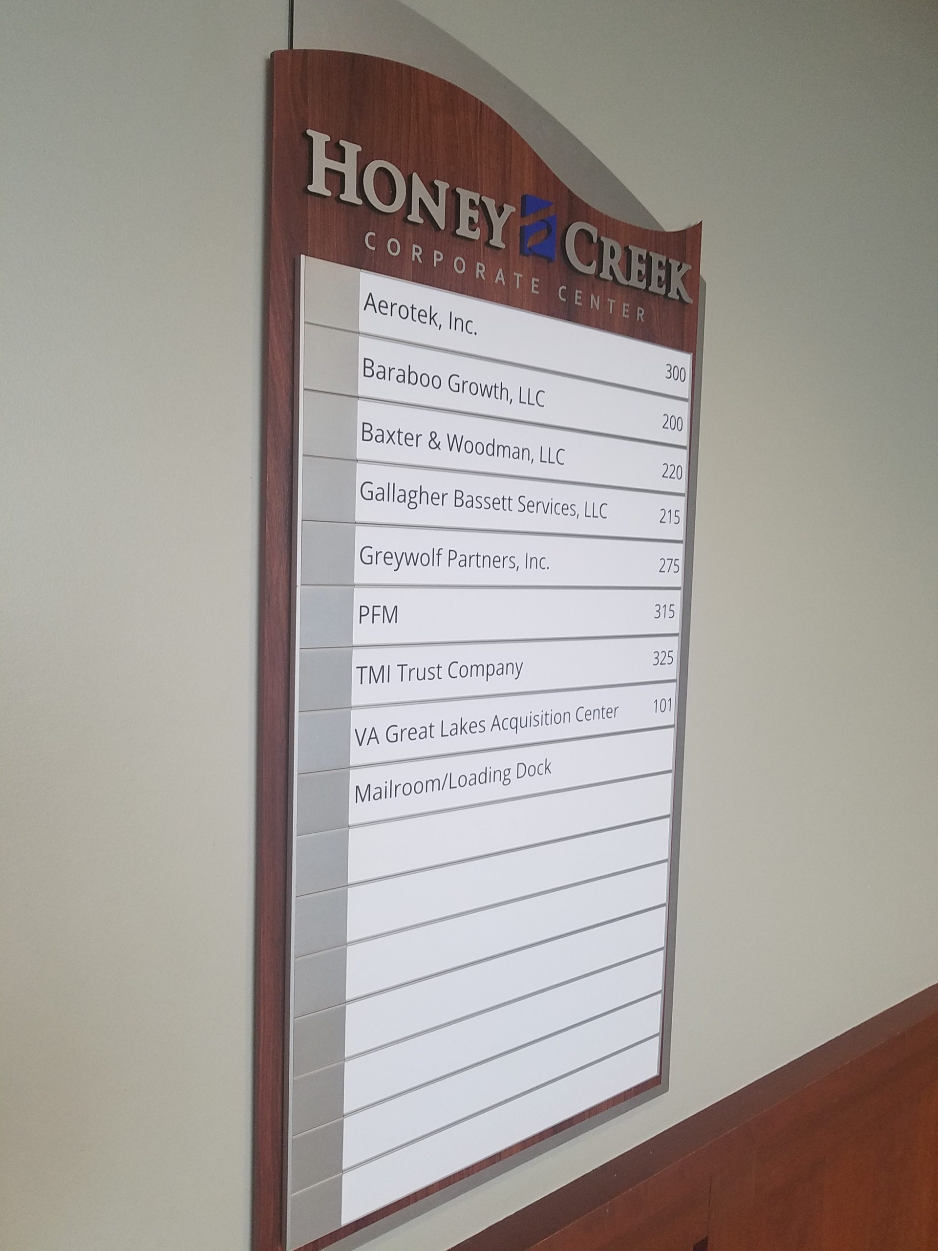 honey creek corporate center business signage