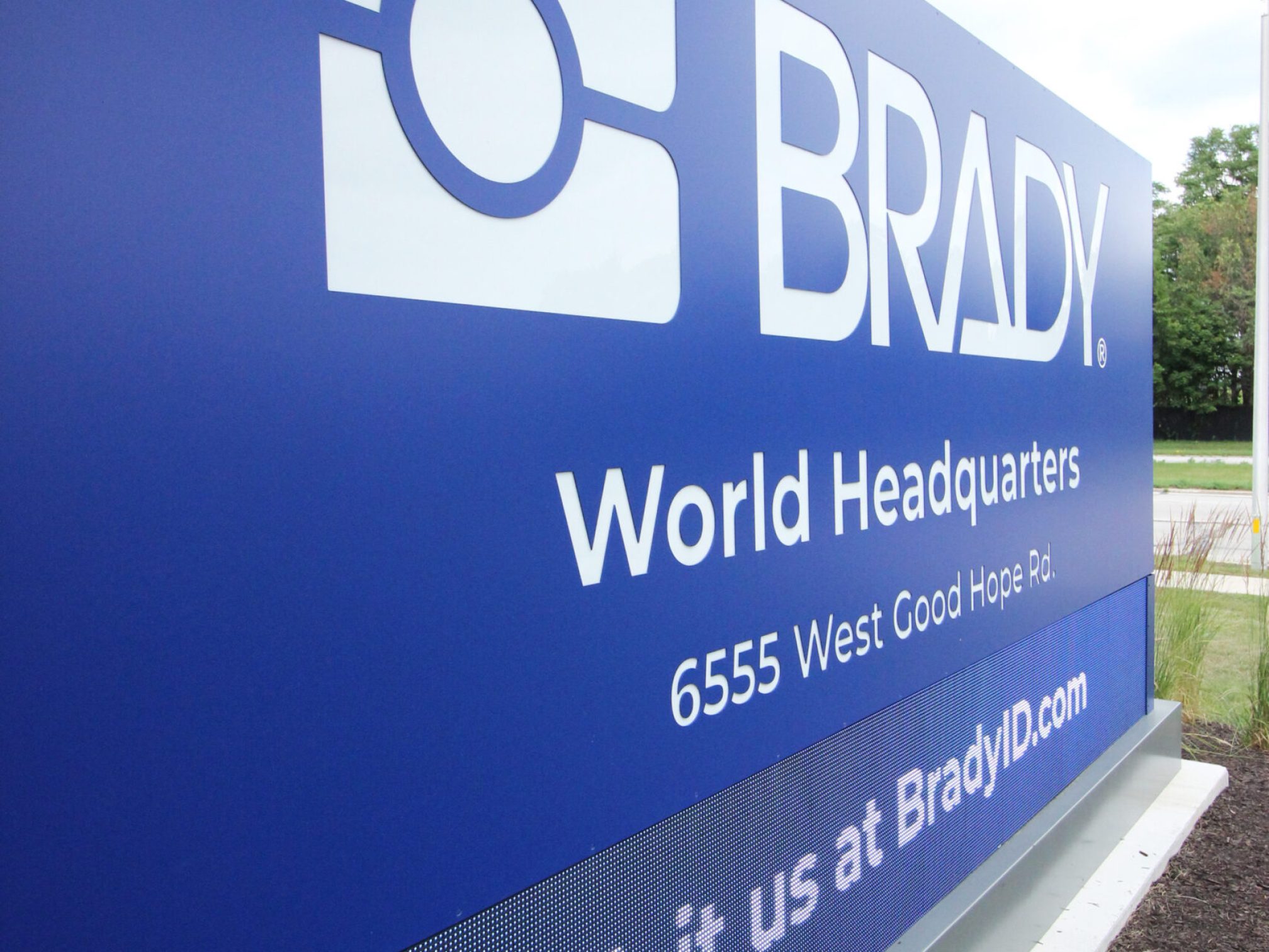 Brady Corp Monument 4